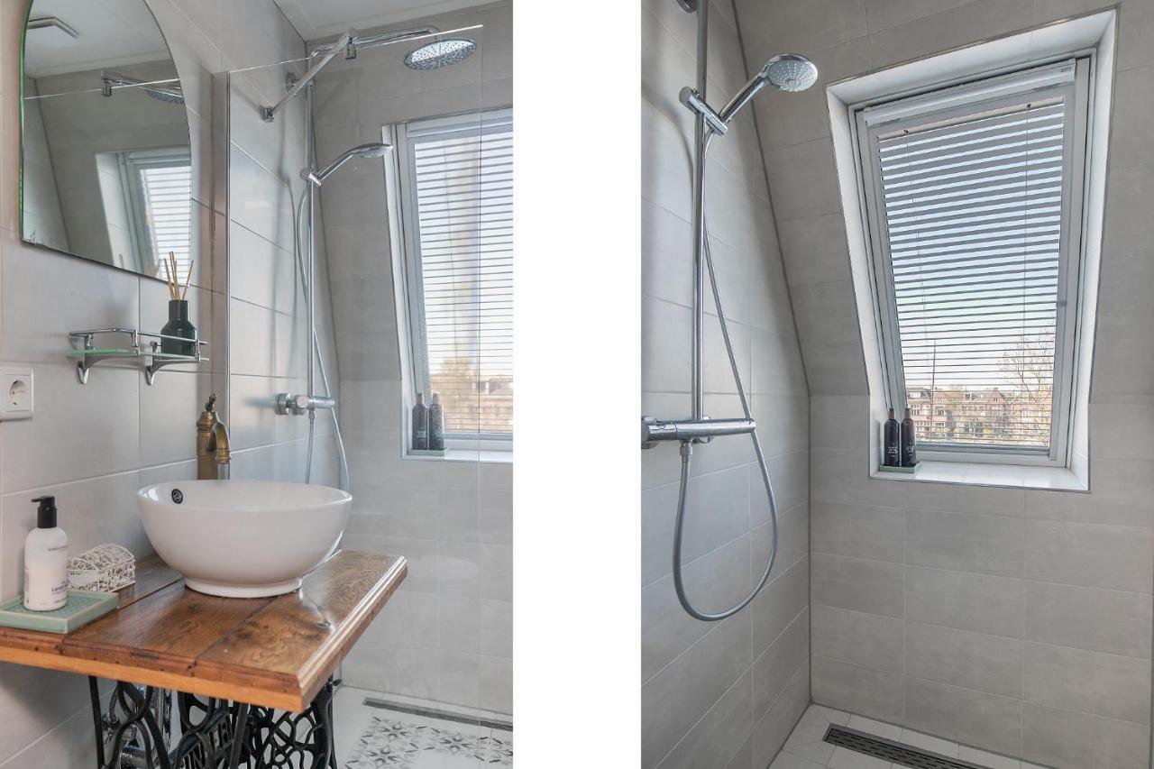 Uniek Verblijf In Herenhuis, Eigen Appartement Op De Tweede Etage Van Ons Huis Leeuwarden Esterno foto